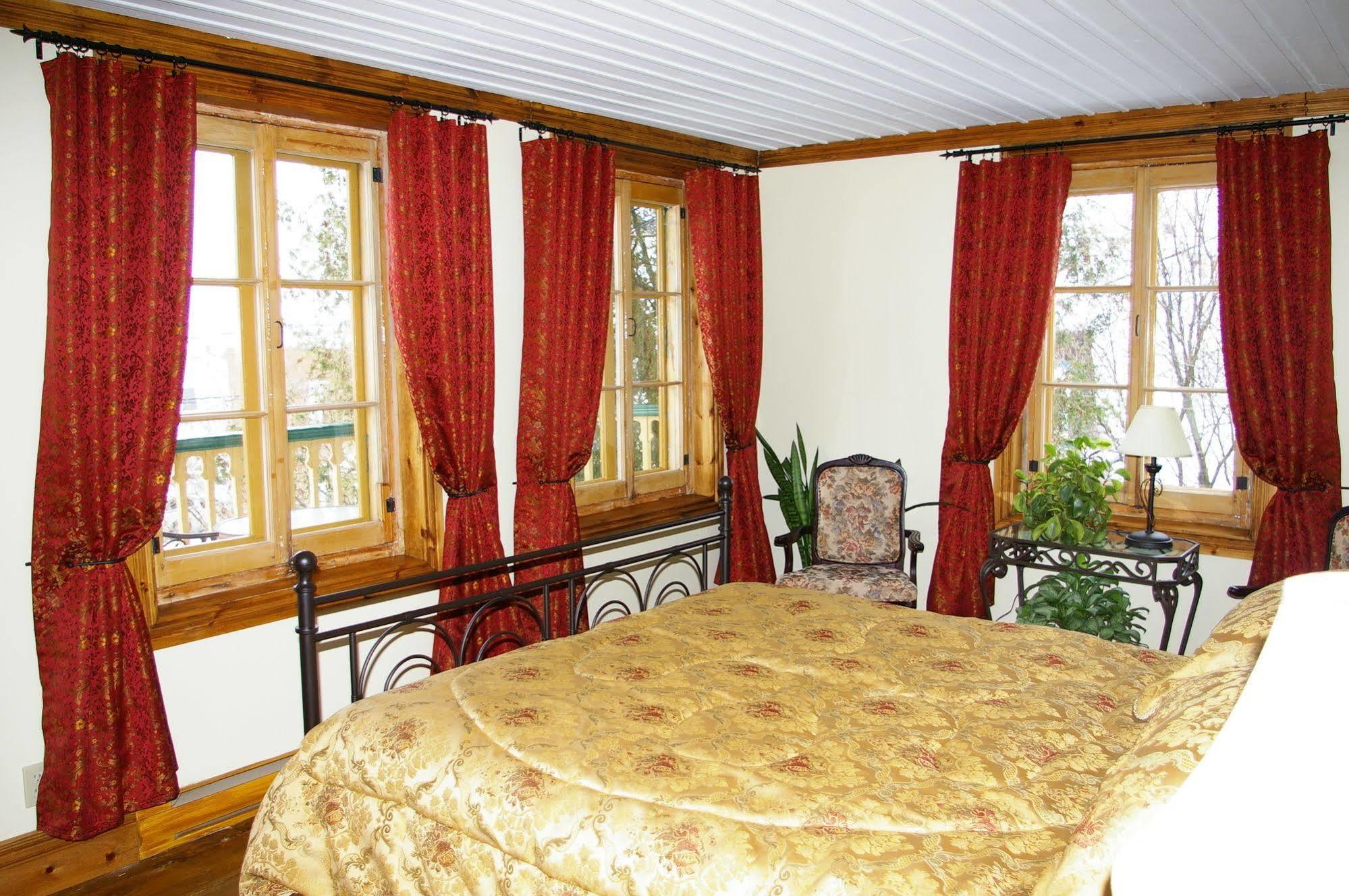 Auberge Du Maitre Forgeron Beaupré Exterior foto